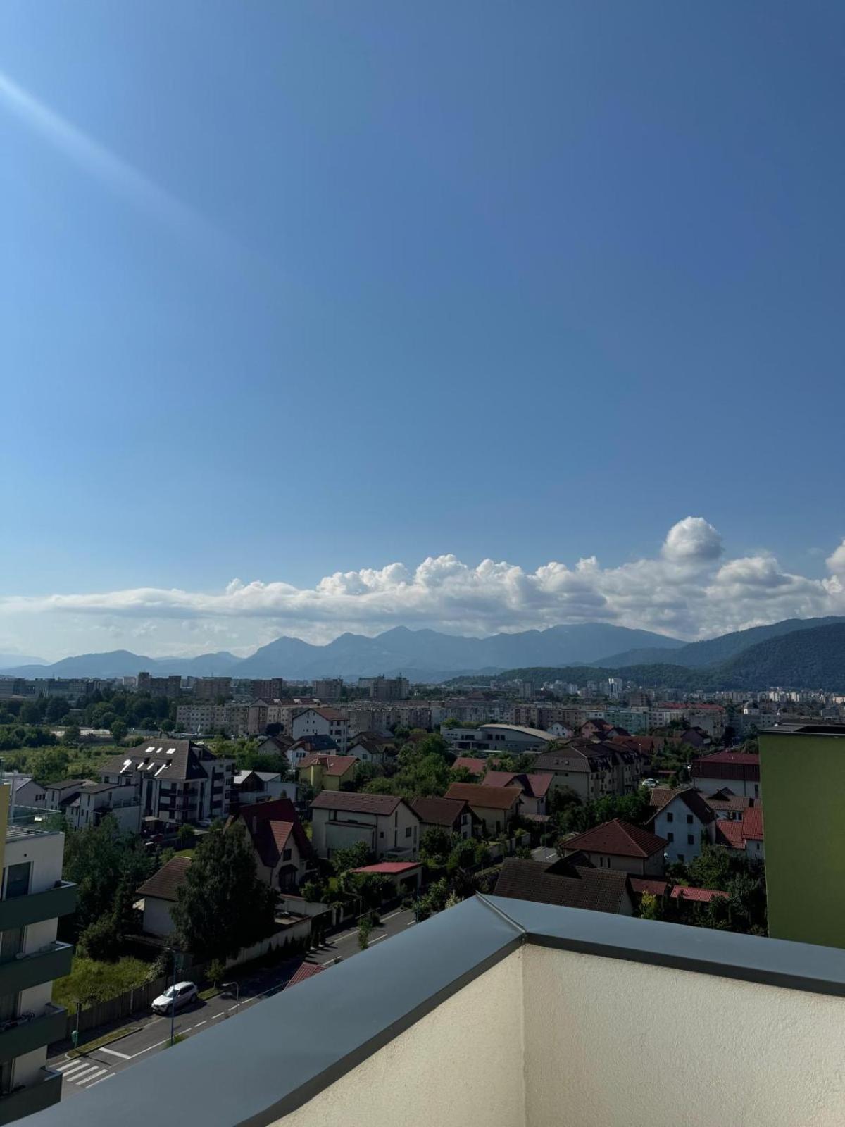 Urban Oasis Apartment Brasov Ngoại thất bức ảnh